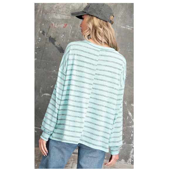 LAST! Coastal Cruise Striped Top - Picture 5 of 10